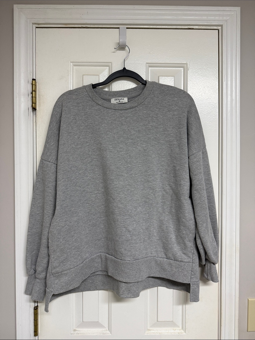 Zenana Outfitters Gray Crewneck Pullover